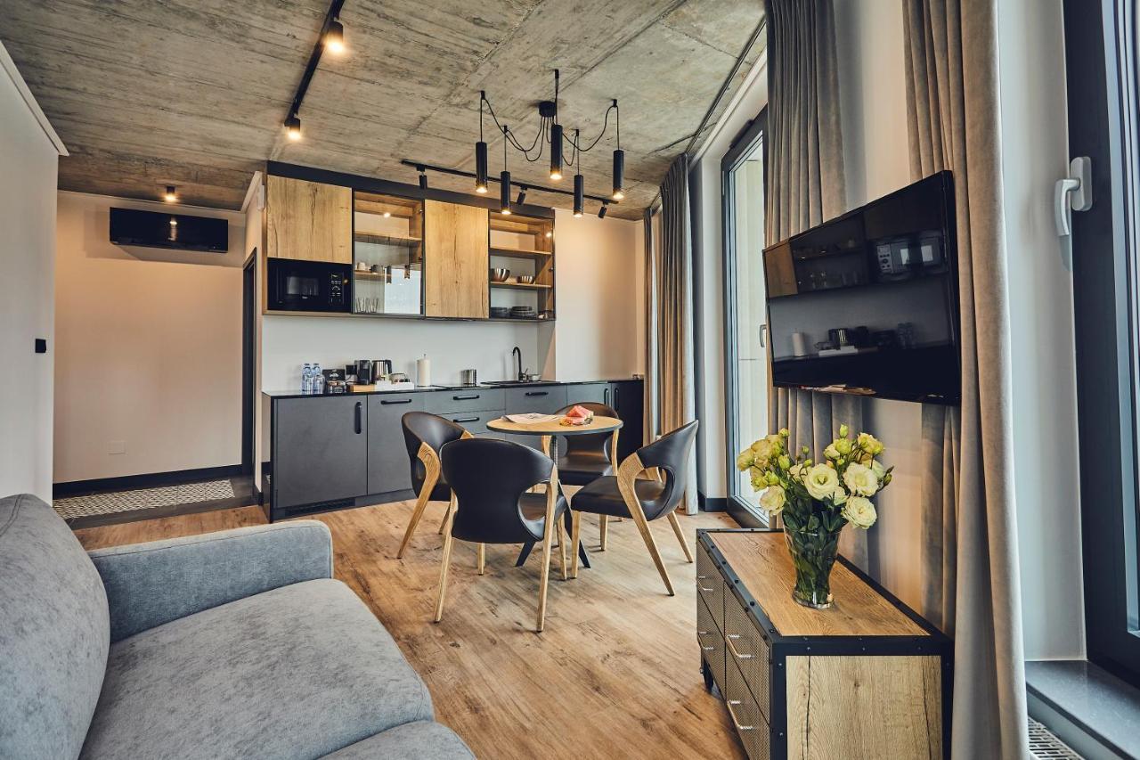 The Bridge Suites Hotel Краков Экстерьер фото