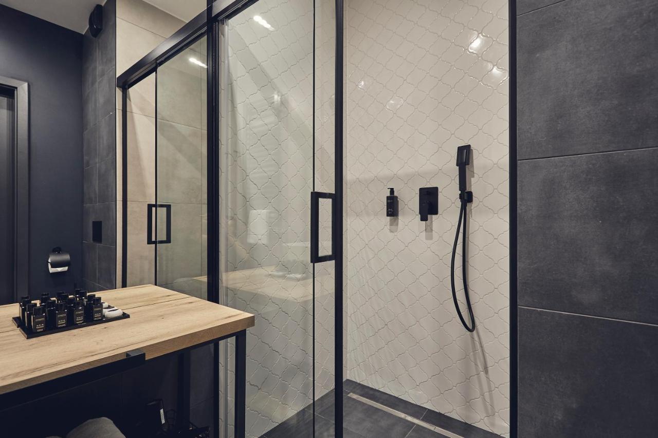 The Bridge Suites Hotel Краков Экстерьер фото